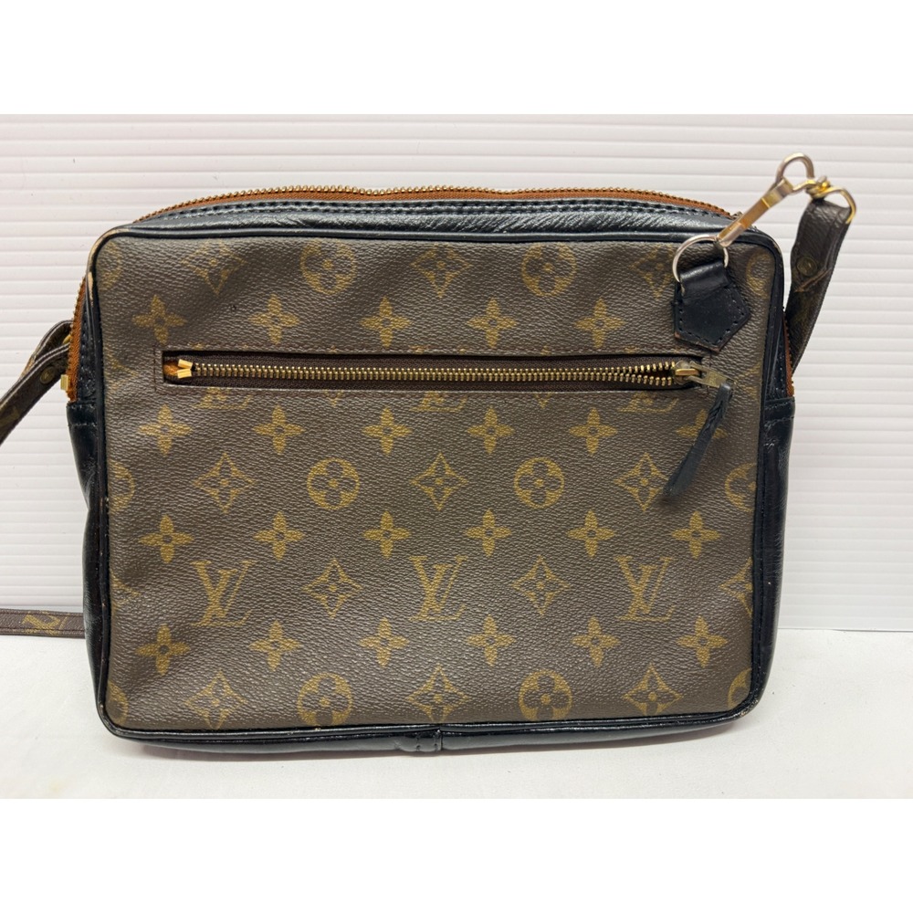 Vintage Louis Vuitton Monogram Crossbody bag painted black‎ authentic!